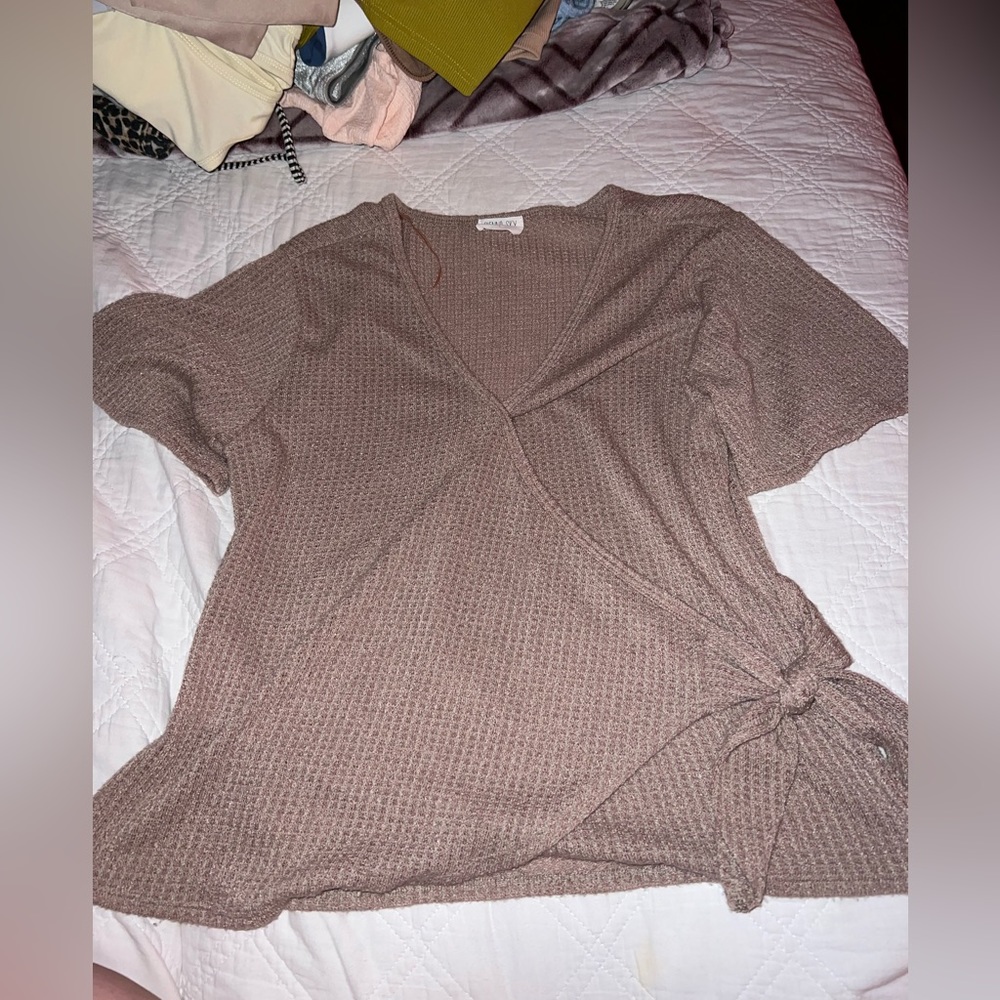 women’s blouse